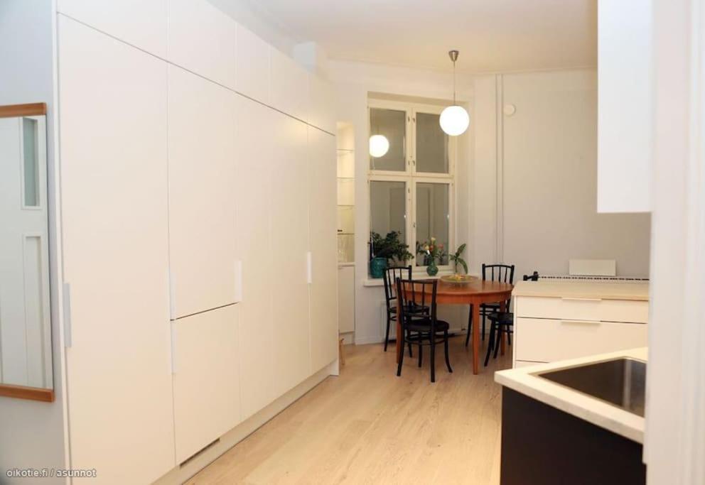 Corner Apartment Helsinki Exterior photo